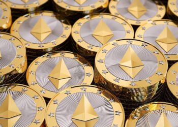 This Formerly High-Flying Cryptocurrency Has the Potential to Become the New Bitcoin, According to Tom Lee of Fundstrat