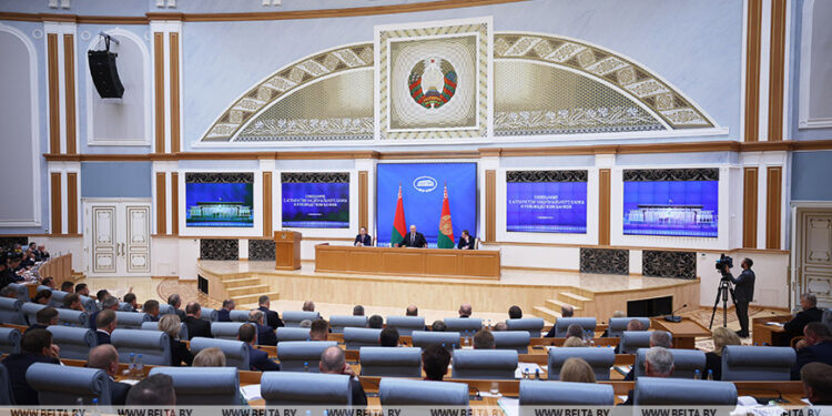 Lukashenko notes record levels of cryptocurrency transactions