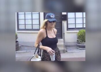 Dallas Residents Battle Porch Pirates Solo