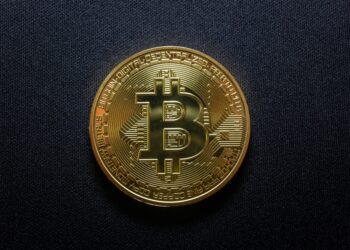 Cryptocurrencies: Bitcoin Down to $112K