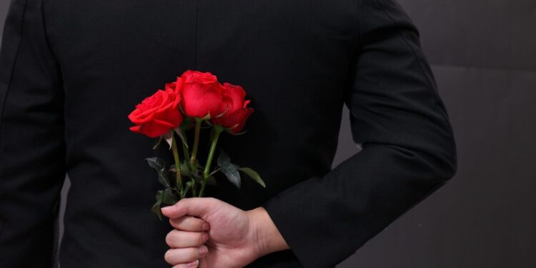 Crypto companies are fighting in a ‘Bachelor’-style frenzy to launch a stablecoin that will power DeFi’s hottest exchange