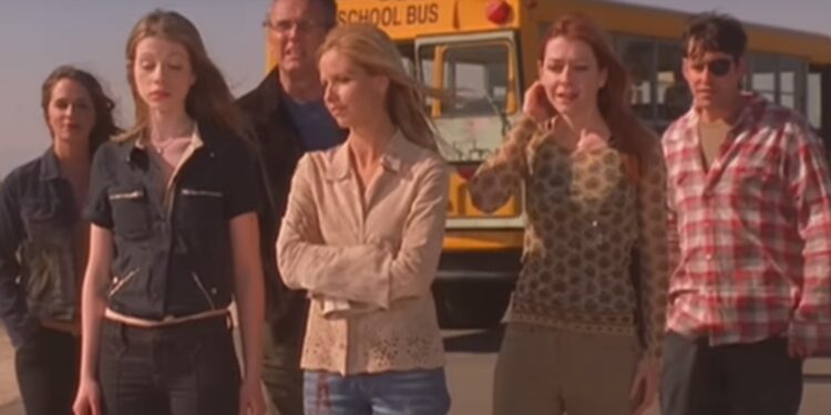 BUFFY THE VAMPIRE Revival Pilot Wraps Filming; Chase Sui Wonders Praises Gellar