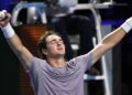 Proud parents change flight plans to watch Brazilian teenager Fonseca win Swiss final