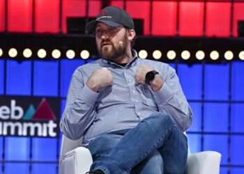 Charles Hoskinson Accepts Public Apology From Former Critic Over ADA Voucher Allegations