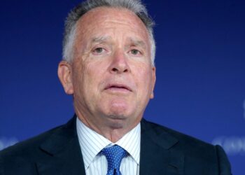 Senate Democrats demand top Trump advisor Steve Witkoff provide details on crypto investments, lack of divestment