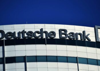 Deutsche Bank-Backed Euro Stablecoin Expands Across Blockchains With Chainlink