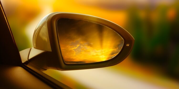 Solana Rapidly Approaching in Ethereum’s Rearview Mirror