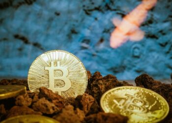 Bitcoin Drops Below $90,000 For The First Time Since April