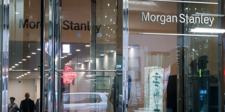 Morgan Stanley’s Complex Bitcoin Bet Draws $104 Million in Rout
