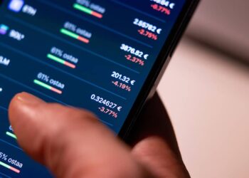 Finnish tax office to step up cryptocurrency profit tracking | Yle News