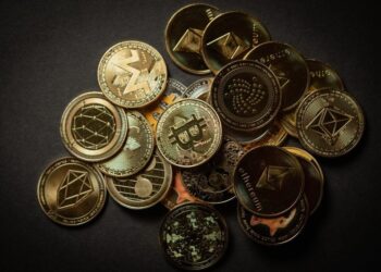 Bitcoin, Ethereum, XRP, Dogecoin Stable On Low-Volatility Wednesday Morning