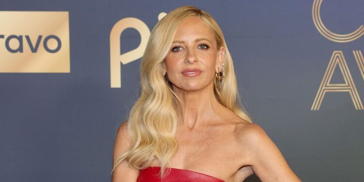 ‘Buffy the Vampire Slayer’ Reboot Cast Includes 12 Stars, 1 Returning Favorite & the New Slayer! | Audrey Grace Marshall, Audrey Hsieh, Ava Jean, Buffy the Vampire Slayer, Casting, Chase Sui Wonders, Daniel di Tomasso, EG, evergreen, Faly Rakotohavana, Jack Cutmore-Scott, Kingston Vernes, Merrin Dungey, Ryan Kiera Armstrong, Sarah Bock, Sarah Michelle Gellar, Slideshow | Celebrity News and Gossip | Entertainment, Photos and Videos