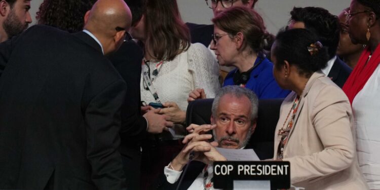 nessuna roadmap sui combustibili fossili, fallisce la Cop