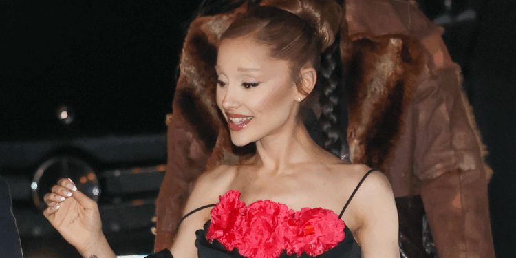 Ariana Grande’s ‘Wicked: For Good’ Paris Premiere Gown Debuted in 1950