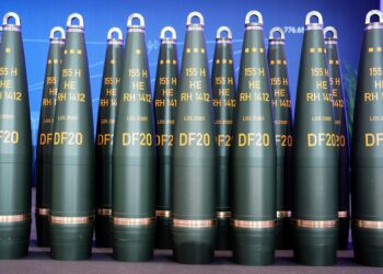 Report says world’s biggest arms producers increased revenue by 5.9% last year to record level