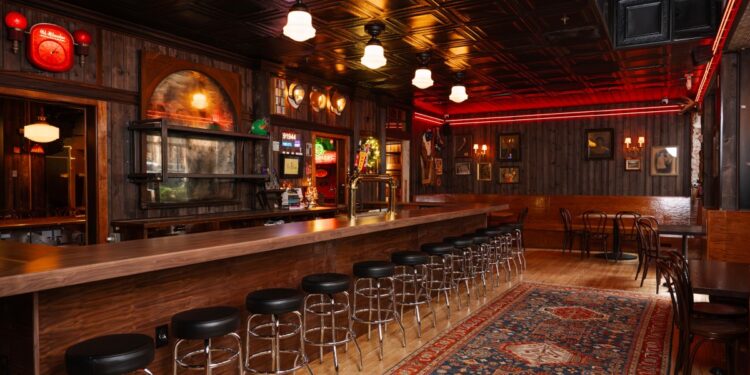 A Discreet Penn Quarter Bitcoin Bar Will Serve Tallow-Fried Bar Fare