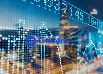 Chainlink Whale Raises Holdings To 445K Tokens As LINK Eyes $14.5 Target