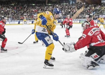 Kamloops’ Hicketts records assist as Canada falls to hosts Davos in Spengler Cup