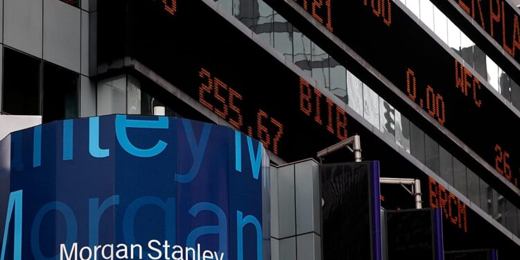 Morgan Stanley files to launch Bitcoin and Solana ETFs as Wall Street embraces crypto