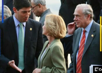 Trump’s Fed chair nominee’s return sparks bitcoin jitters over rates, balance sheet cuts