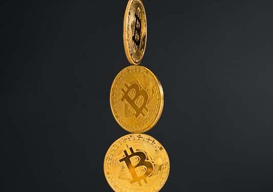 Cryptocurrency markets ends 2025 with losses