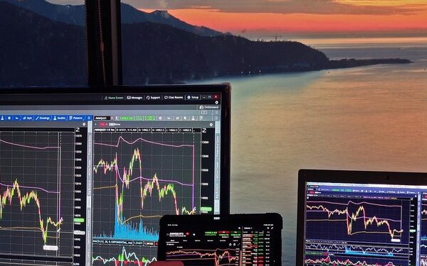 High-Risk Trap Or Once-In-A-Lifetime Moonshot Opportunity For 2026?