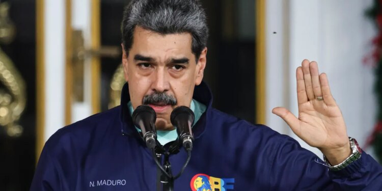 US Strikes Venezuela As Trump Claims President Maduro Capture, Crypto Markets Don’t Flinch