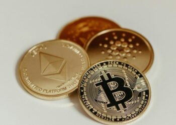 IRS, digital (and other) evaders increasingly under fire with cryptocurrency data