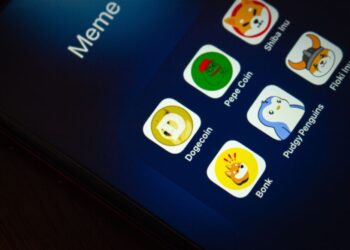 PEPE Jumps 70% As Meme Coins Lead Crypto Markets – Trap Or Opportunity?