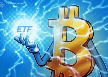 Bitcoin ETFs ‘Hanging In There’ Despite Price Plunge: Analyst