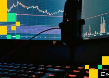 Bitcoin stuck in tight range; WLFI rallies ahead of crypto forum