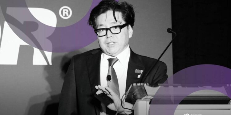 Tom Lee Expects ‘Defining Year for Ethereum’ as BitMine Buys ETH Amid ‘Rock Bottom’ Vibes