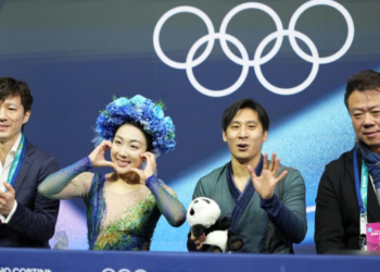 Through pain and retirement, China’s Sui/Han fight to fifth in Olympic return