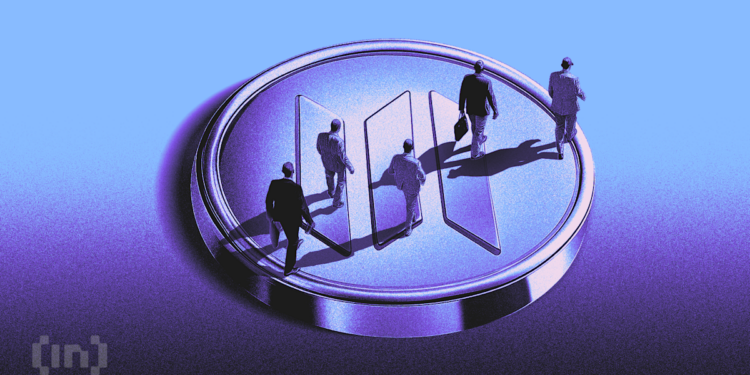 Standard Chartered Says “Buy Quality” as Solana Dip Opens Long-Term Outperformance Window