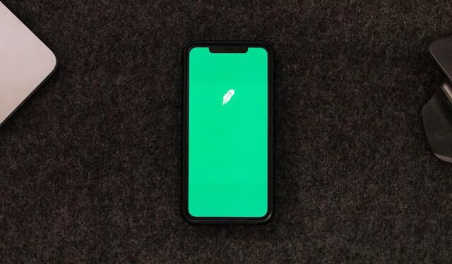 Falling Cryptocurrency Prices and Concerns Surrounding Lower Prediction Market Activity Weighs on Robinhood Markets (HOOD)