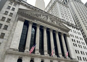 CME Group Eyes ‘CME Coin’ After JPMorgan Success—Chart Shows Breakout To $320 – CME Group (NASDAQ:CME)