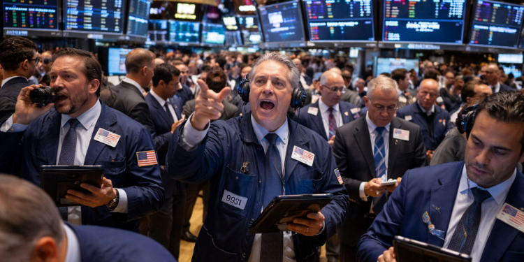 Here’s Why the Blue-Chip Dow Jones Index is Slumping and What Next