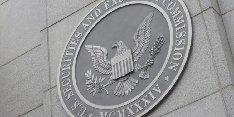 Hester Peirce Predicts ‘Great Things’ After Ex-Chainlink Executive Joins SEC Crypto Task Force As Chief Counsel