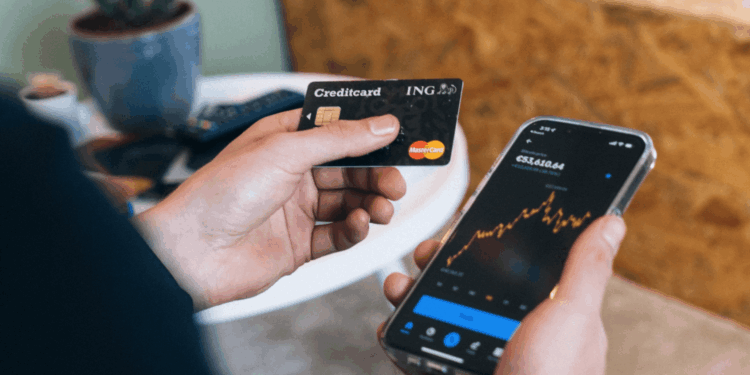 Brian Armstrong Praises ‘Diamond Hands’ as Coinbase Reports Strong Retail Activity