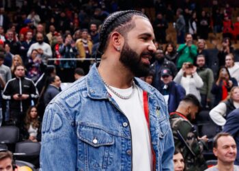 Drake makes a hefty $1 million wager in Bitcoin on the Patriots for Super Bowl 2026