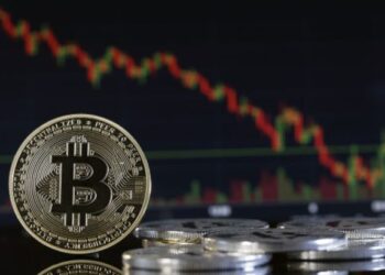 Bitcoin hits November 2024 low amid cryptocurrency slump