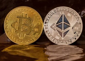 Bitcoin ETF Balances Slide To 100K BTC, Since October Peak