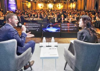 Blockchain to become a major turning point for traditional finance: Experts