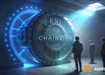 Chainlink stalls: Can LINK reach $12 as whale wallets cross 25K?