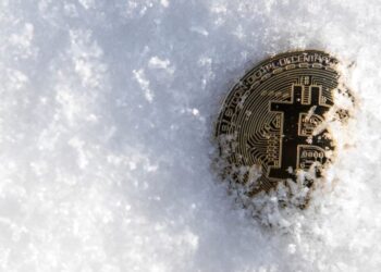 Bitcoin Climbs To $68,000 As Ethereum, XRP, Dogecoin Advance On Improved Sentiment – Grayscale Bitcoin Mi