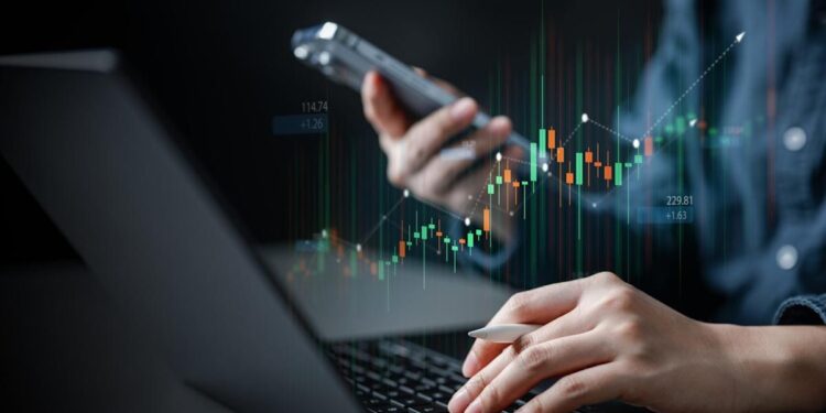 Should You Buy XRP Now or Wait for the Senate CLARITY Act Vote?