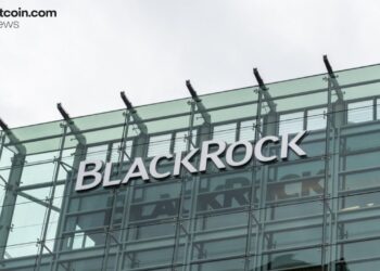 Blackrock Leads $635M Bitcoin ETF Selloff as Solana Demand Holds Firm
