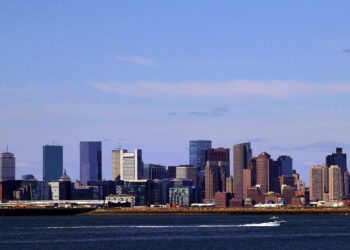Air quality alert issued in Massachusetts today with record-breaking heat expected