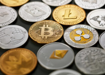 Bitcoin, Ethereum Consolidate Gains To End Volatile Week