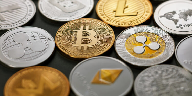 Bitcoin, Ethereum Consolidate Gains To End Volatile Week